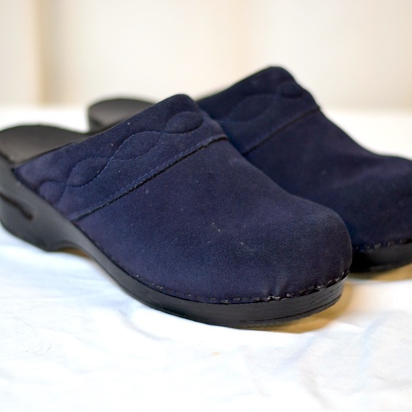 Lands End Blue Suede Mules Slide On Wood Sole in Very Good Condition - Picture 2 of 8